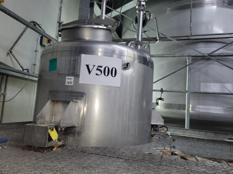 Mixing vessel Various pharmaceutical, cosmetic and chemical