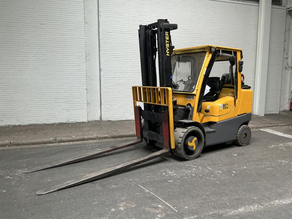 Forklift image