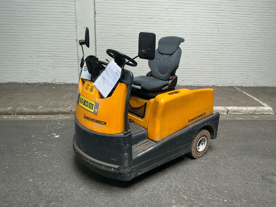 Tow tractor Tow Trucks