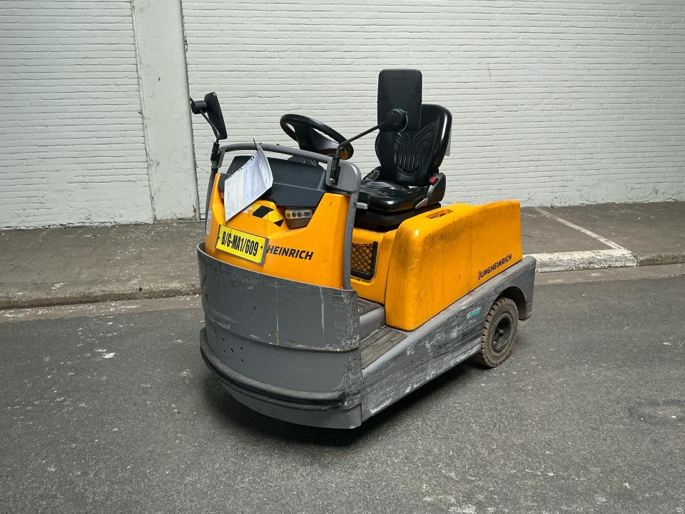 Tow tractor Tow Trucks