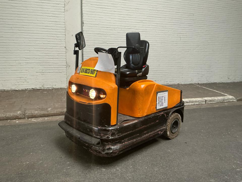 Tow truck Internal Transportation