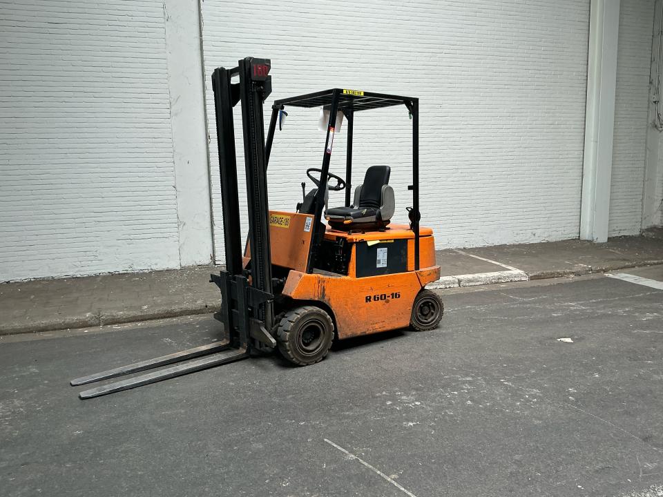 Forklift Forklift Trucks
