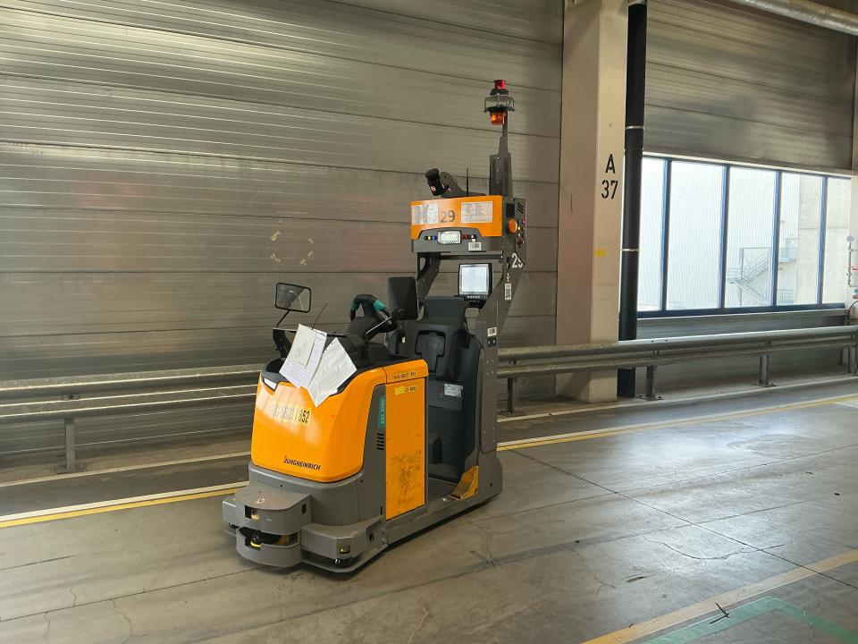 Tow Tractor Internal Transportation