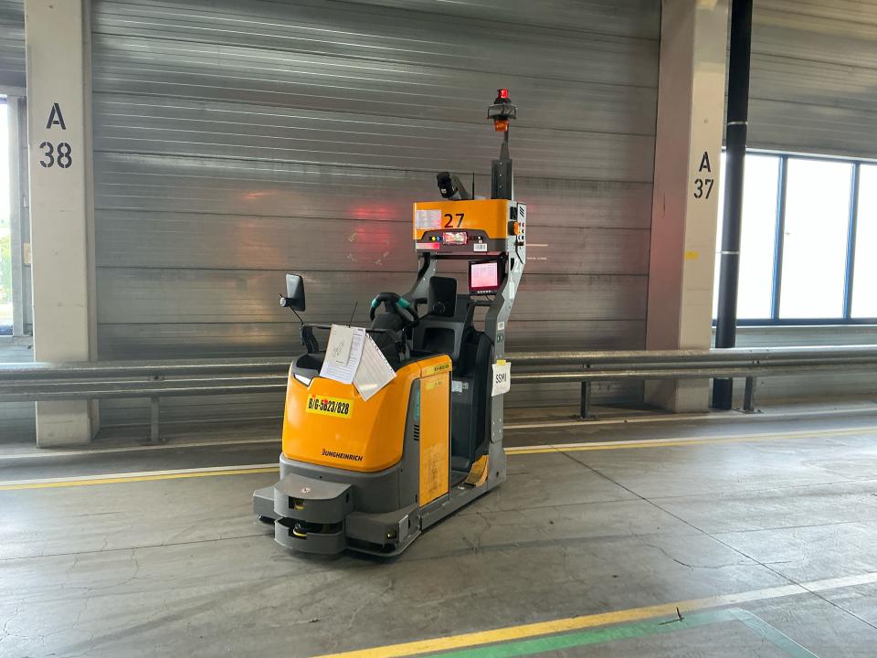 Tow Tractor Internal Transportation