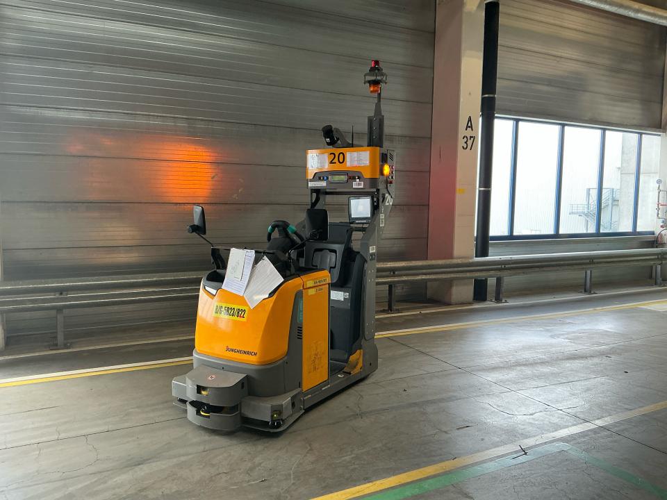 Tow Tractor Internal Transportation