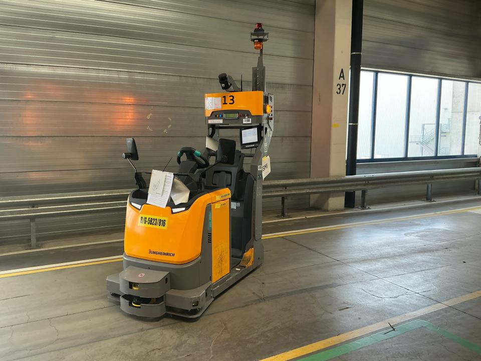 Tow Tractor Internal Transportation