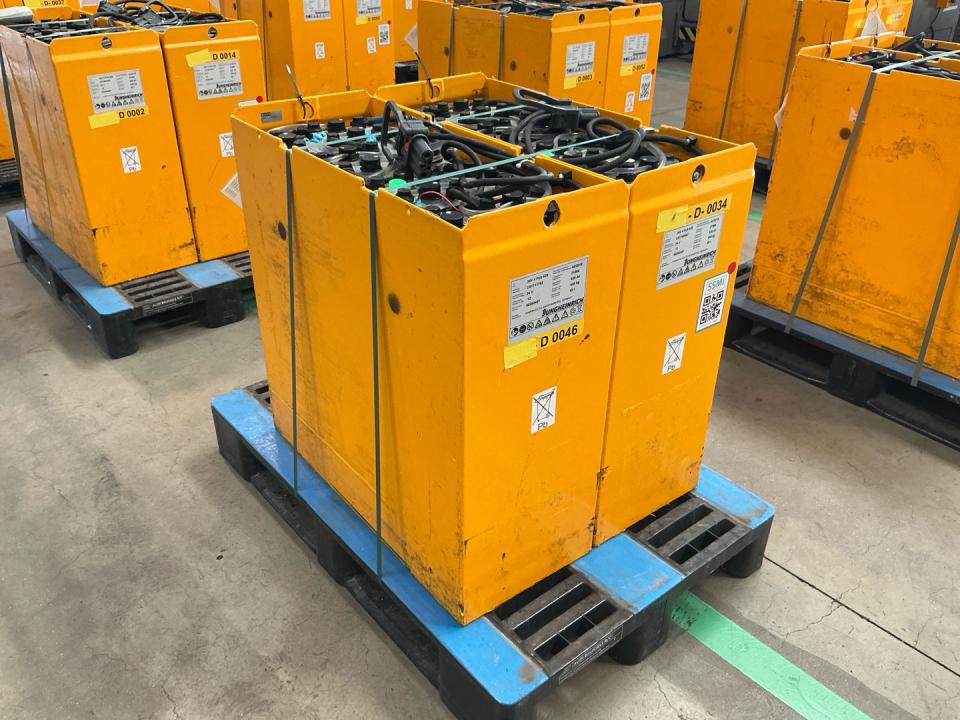 Battery Pack Forklift accessories
