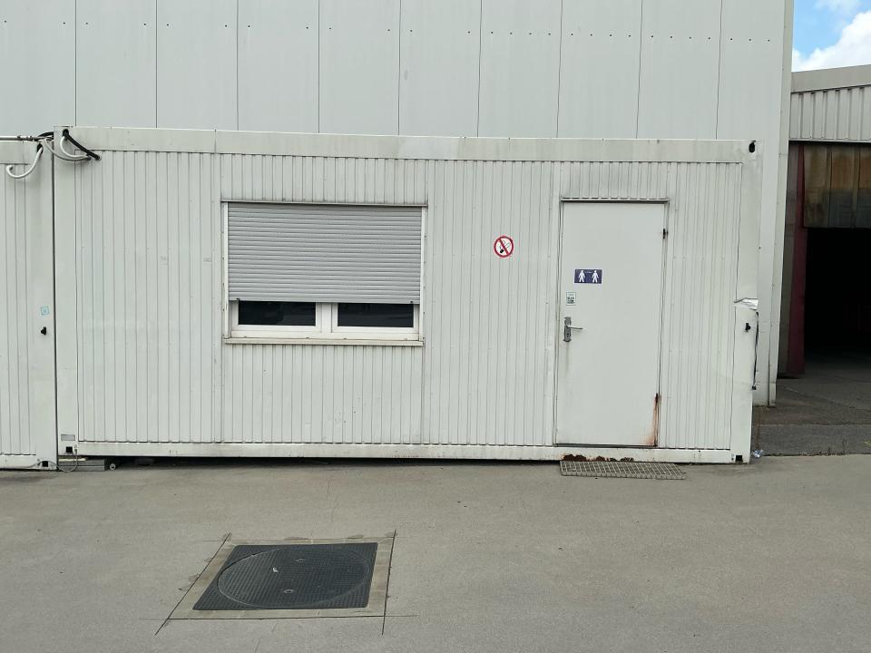 office unit 