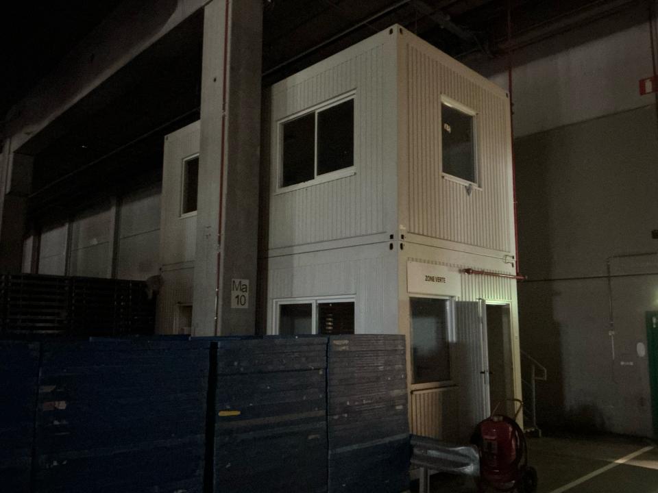 office unit 