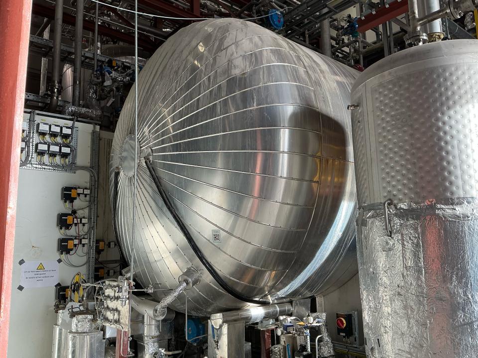 Process fluid/ water mixing vessel Horizontal Storage Mixing Tanks