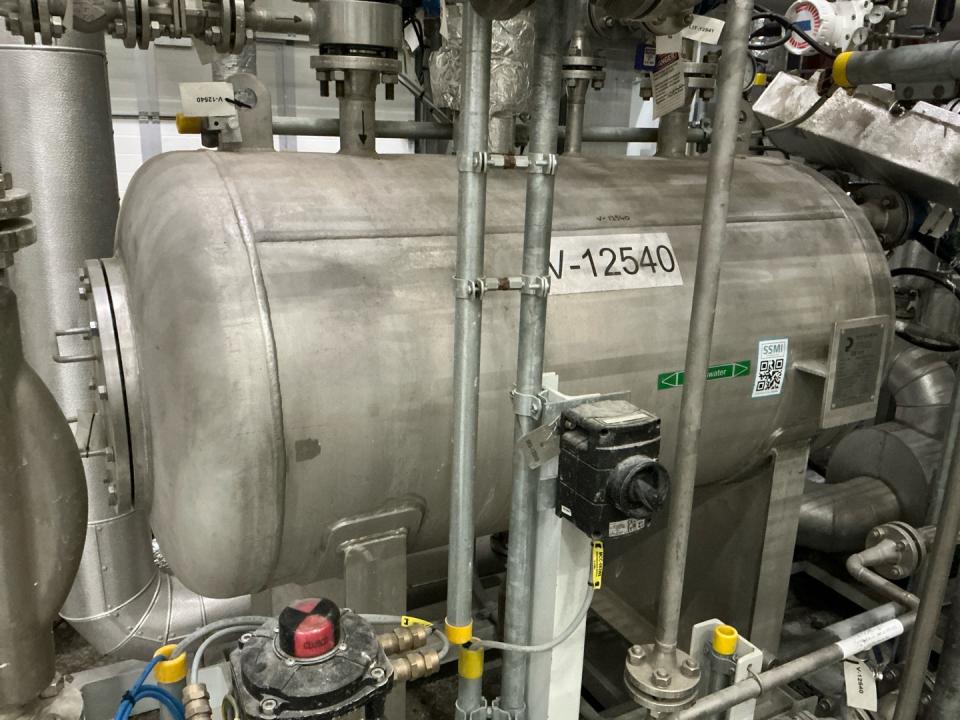 Distillate vessel Storage Tanks