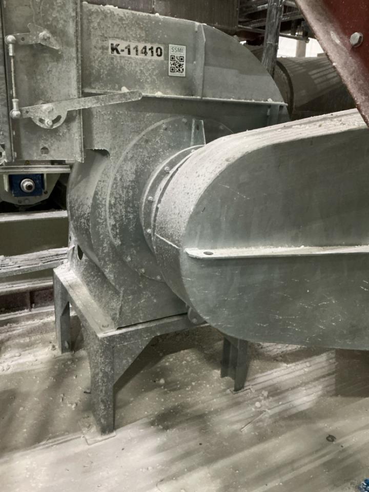 Blower (dryer section 2) Various pharmaceutical, cosmetic and chemical