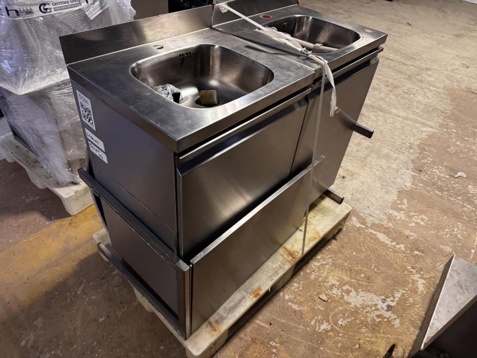Stainless steel laboratory sinks Laboratory Equipment