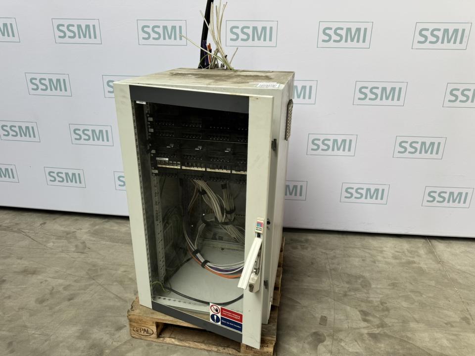 Networkpatch cabinet Audio Equipment