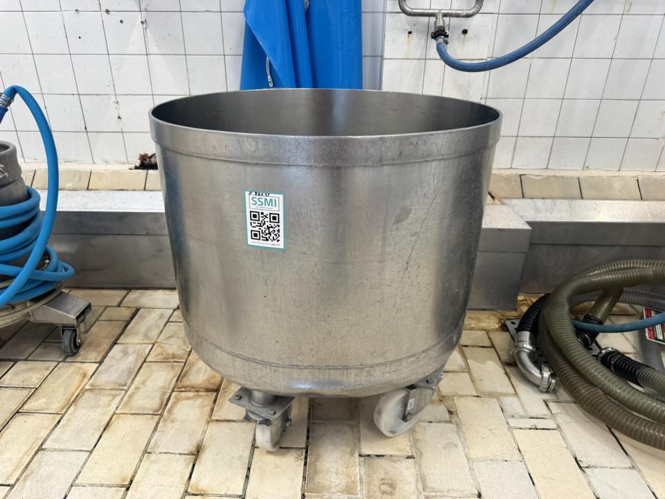 Industrial tub / vat on wheels Storage Tanks (Food industry)