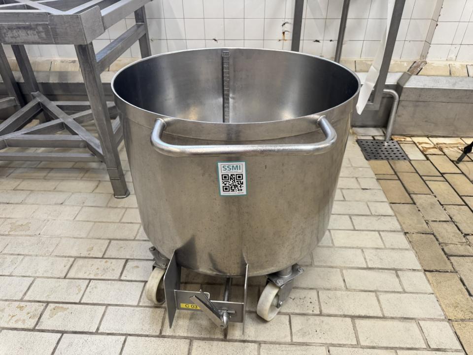 Industrial tub / vat on wheels Storage Tanks (Food industry)