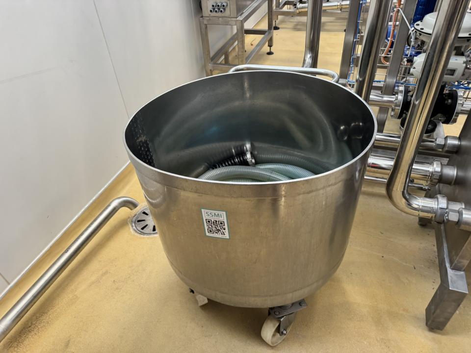 Mobile stainless-steel process vats / ingredient transfer kettle Storage Tanks (Food industry)