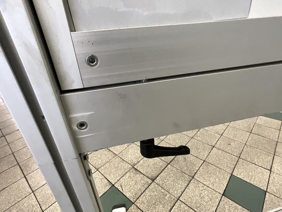 Two Sided Pivoting Display White Board&nbsp; 