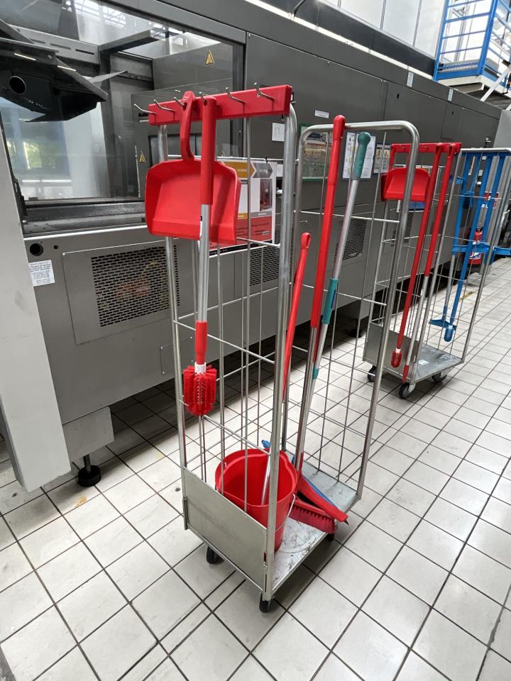 Cleaning Utensil Trolley&nbsp; 