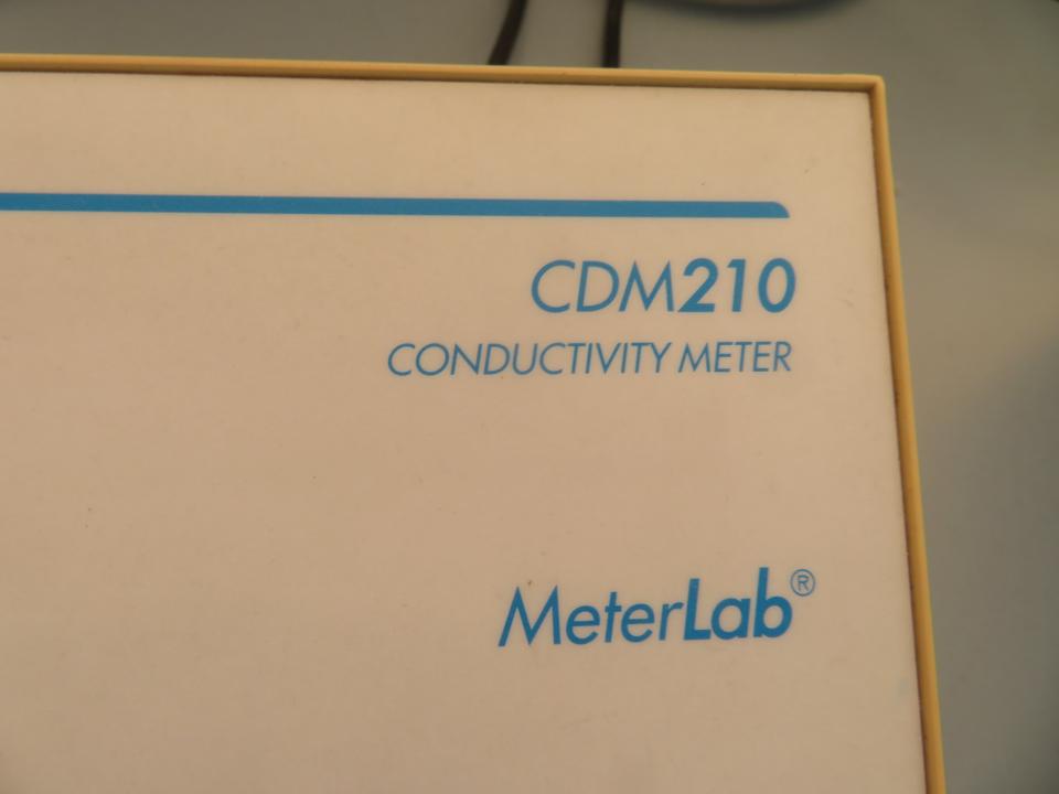 MeterLab CDM210 Conductivity Meter With Retort Stand- R and D&nbsp; 