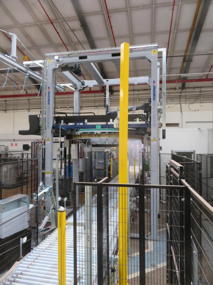 Robopac Genesis Futura HS High-Speed Automatic Stretch Wrapper With Wrapping Machine- Packing Area&nbsp; 