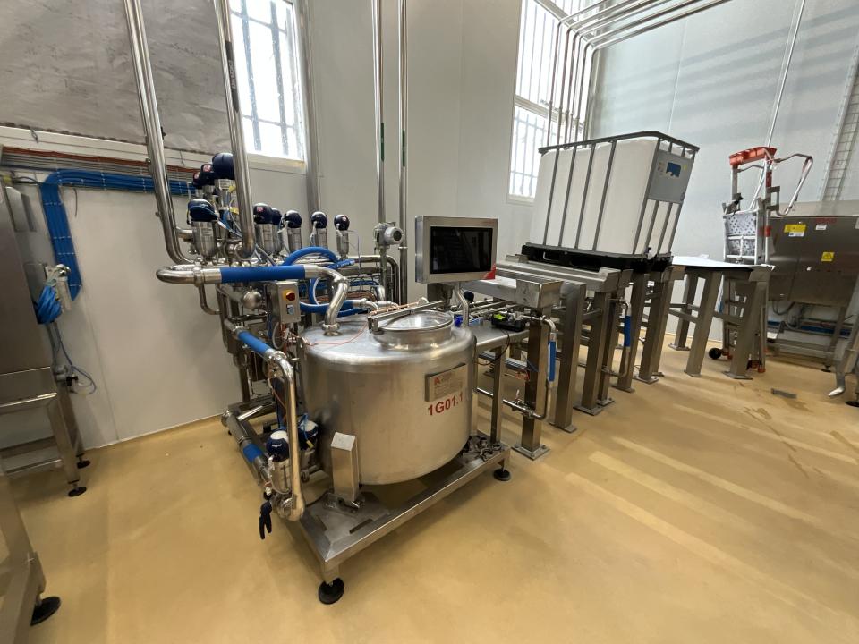 A Due S.p.A. IBC Decanting System for Syrup Pasteurisation System&nbsp; 