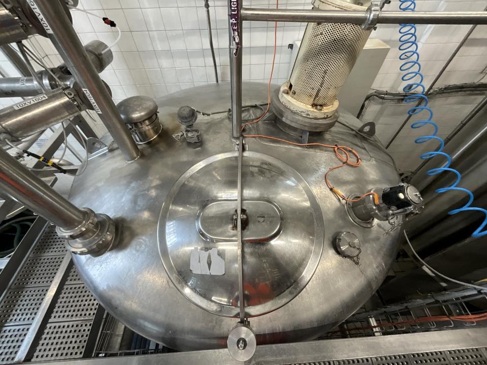Circa 3000 Litre Stainless Steel Mixing Tank&nbsp; 