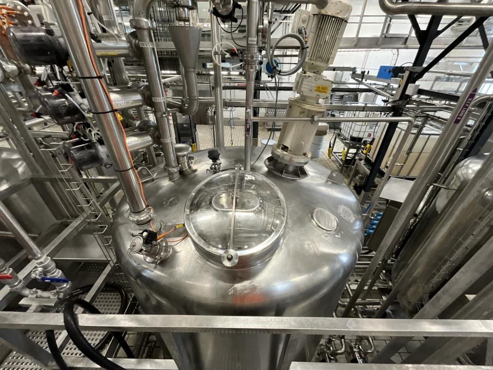 Circa 3000 Litre Stainless Steel Mixing Tank&nbsp; 