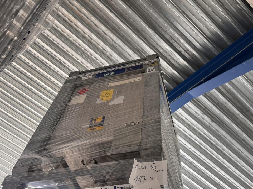 Mobile container Pharmaceutical, Cosmetic and Chemistry Equipment