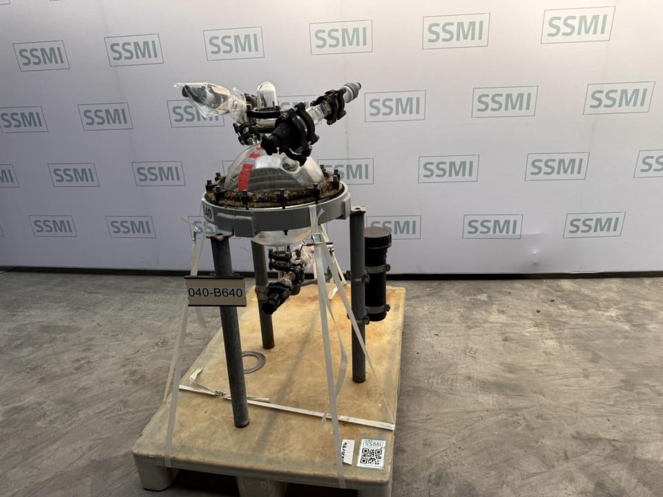Pilot-scale reactor vessel, 040-B640 Pharmaceutical, Cosmetic and Chemistry Equipment