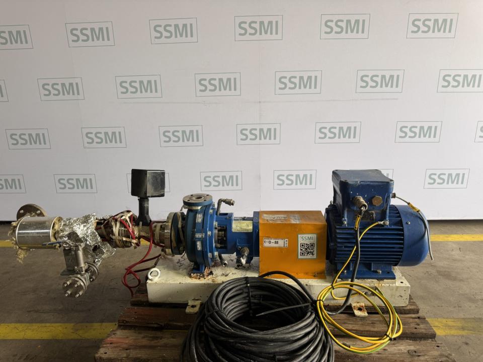 Centrifugal process pump with electric motor 