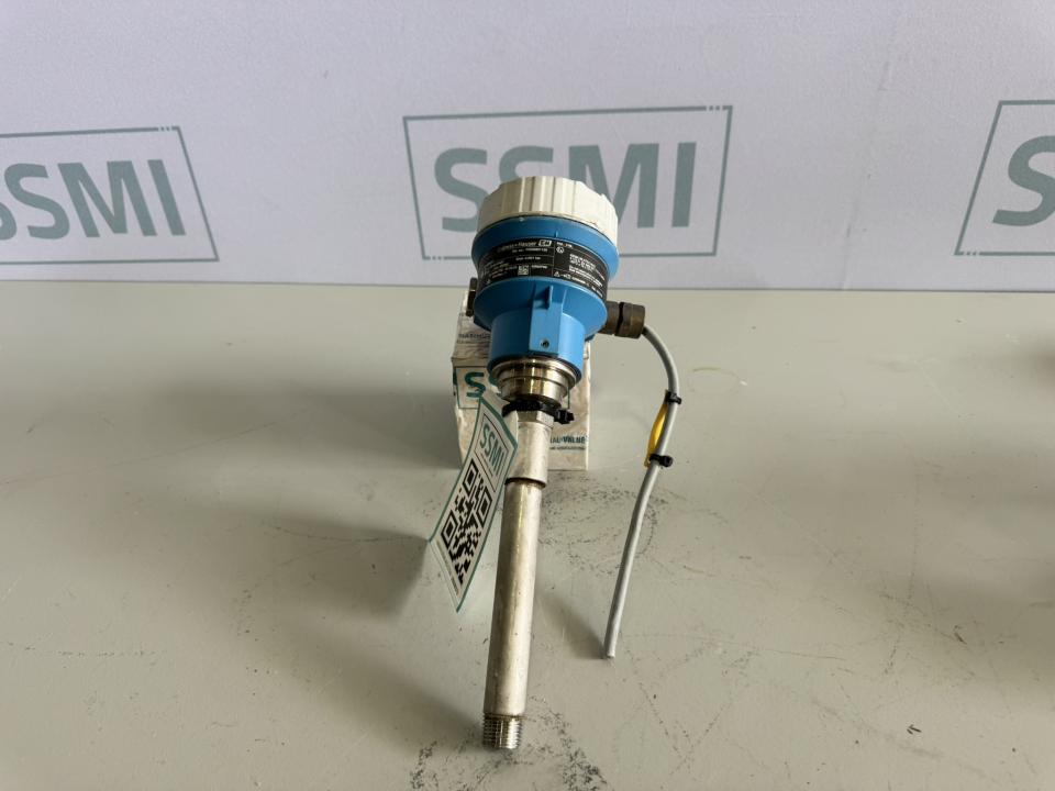 Pressure transmitter 