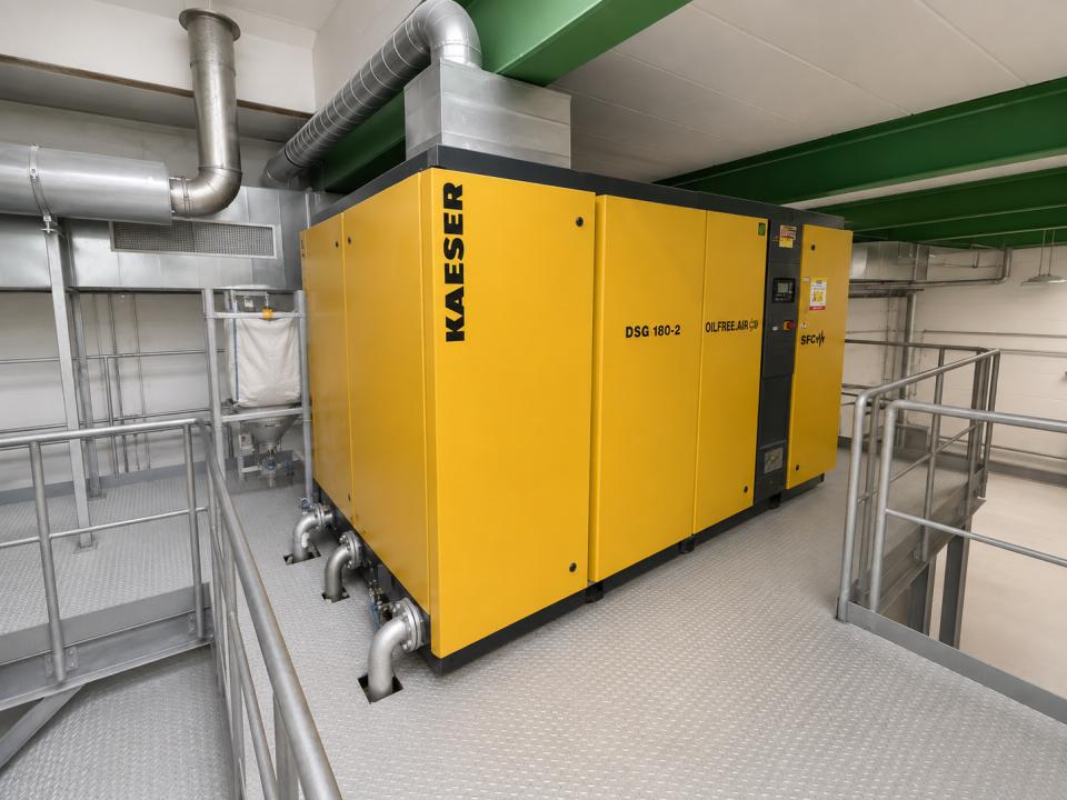 Rotary screw air compressor Compressed Air and Vacuum Equipment