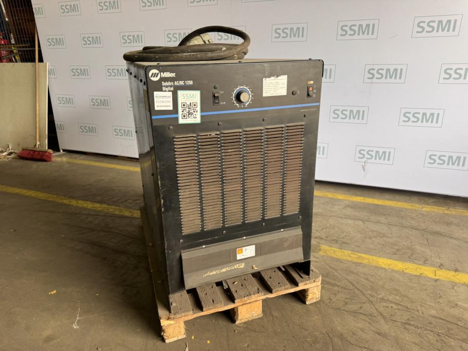 Miller SubArc AC/DC 1250 Digital Welding Power Source Various welding machines