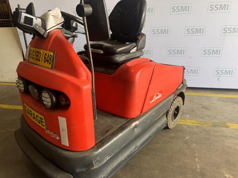 Tow tractor  Tow Trucks